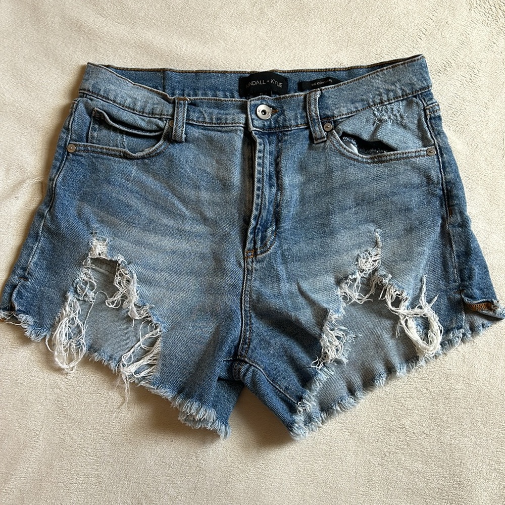 Kendall & Kylie shorts (11/30)